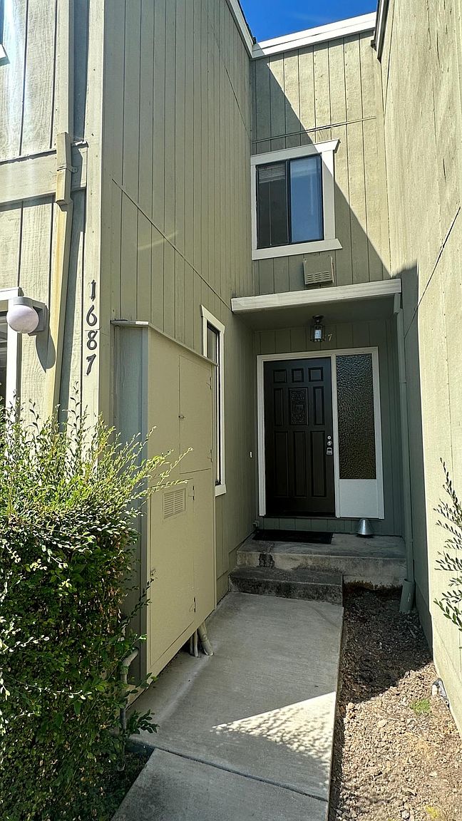 1687 Tice Valley Blvd photo 3
