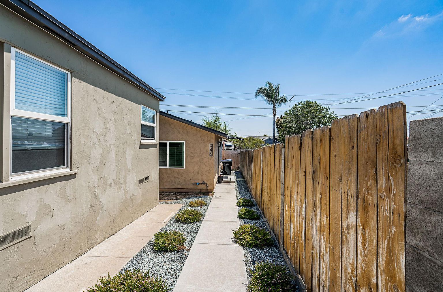 4235 Pepper Dr photo 2