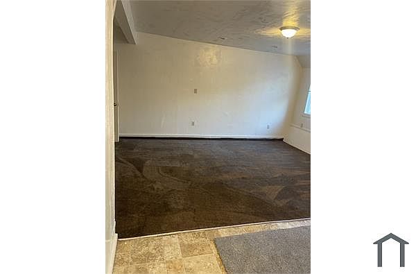 0BR/1BA Other on Thomas Ave · San Francisco photo 2