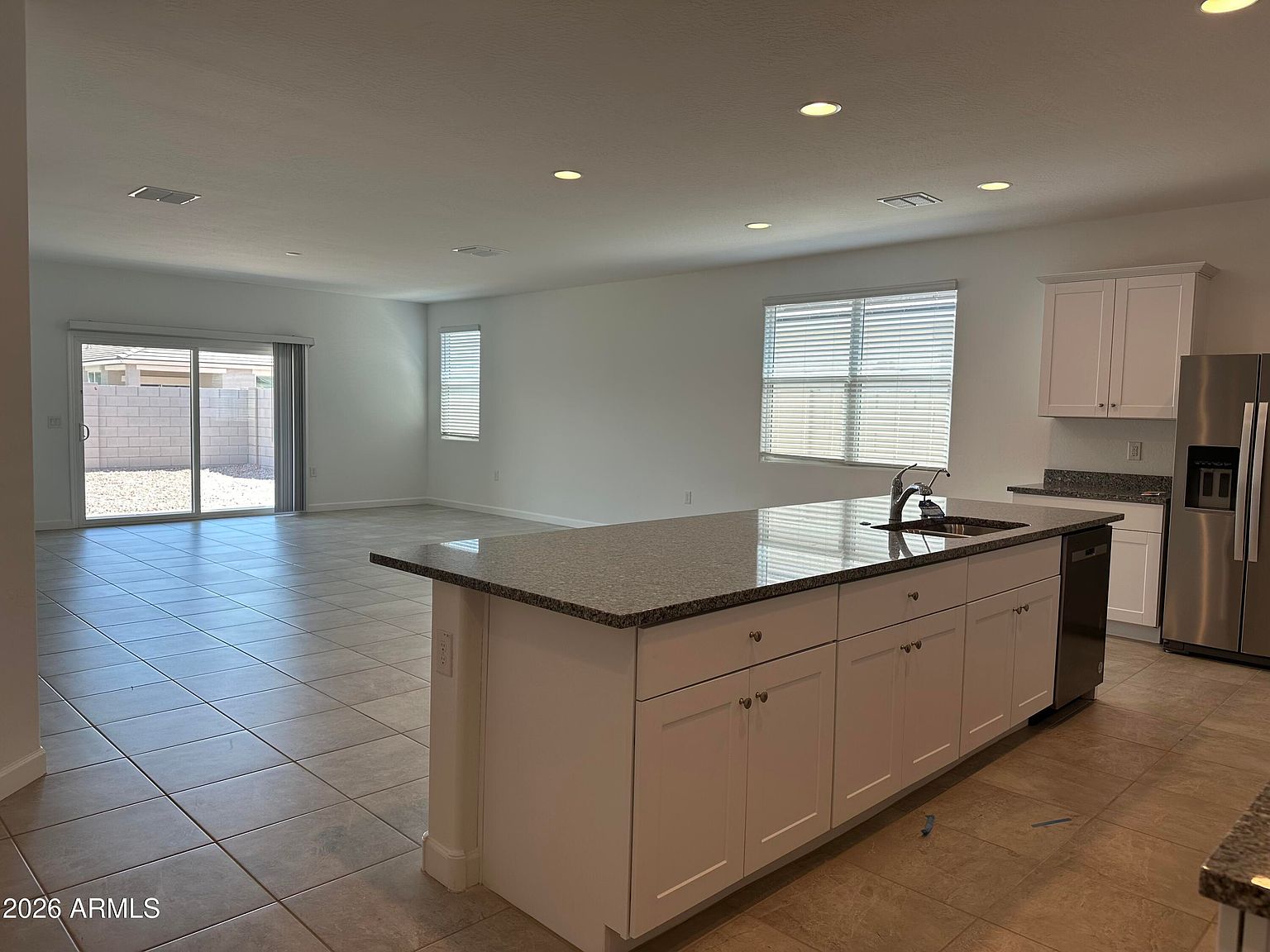 3121 W Shanley Ave Apache Junction, AZ 85120 photo 4