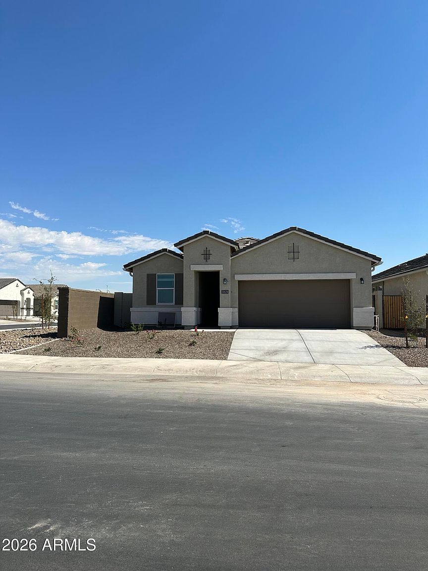 3121 W Shanley Ave Apache Junction, AZ 85120 photo 2