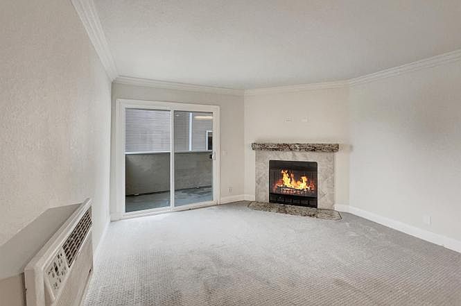 1075 N Escondido Blvd N photo 3