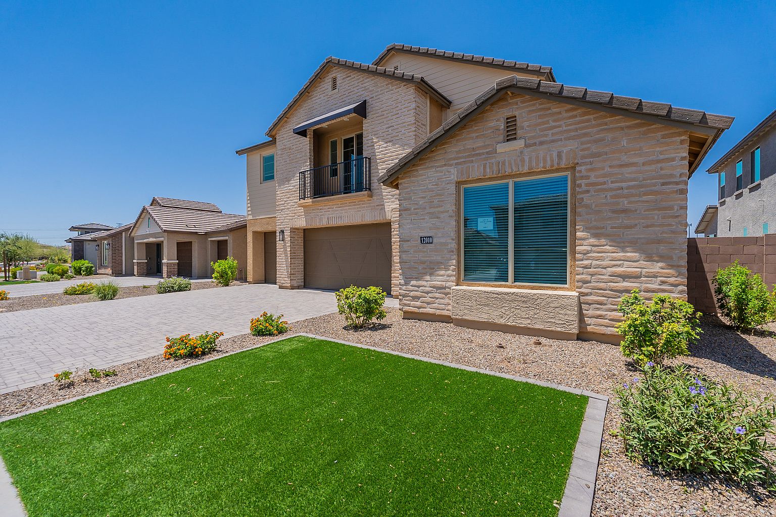 12010 W Luxton Ln photo 3