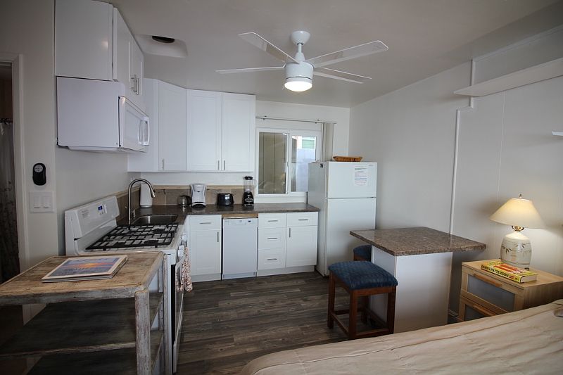 745 San Fernando Pl San Diego, CA 92109 photo 4