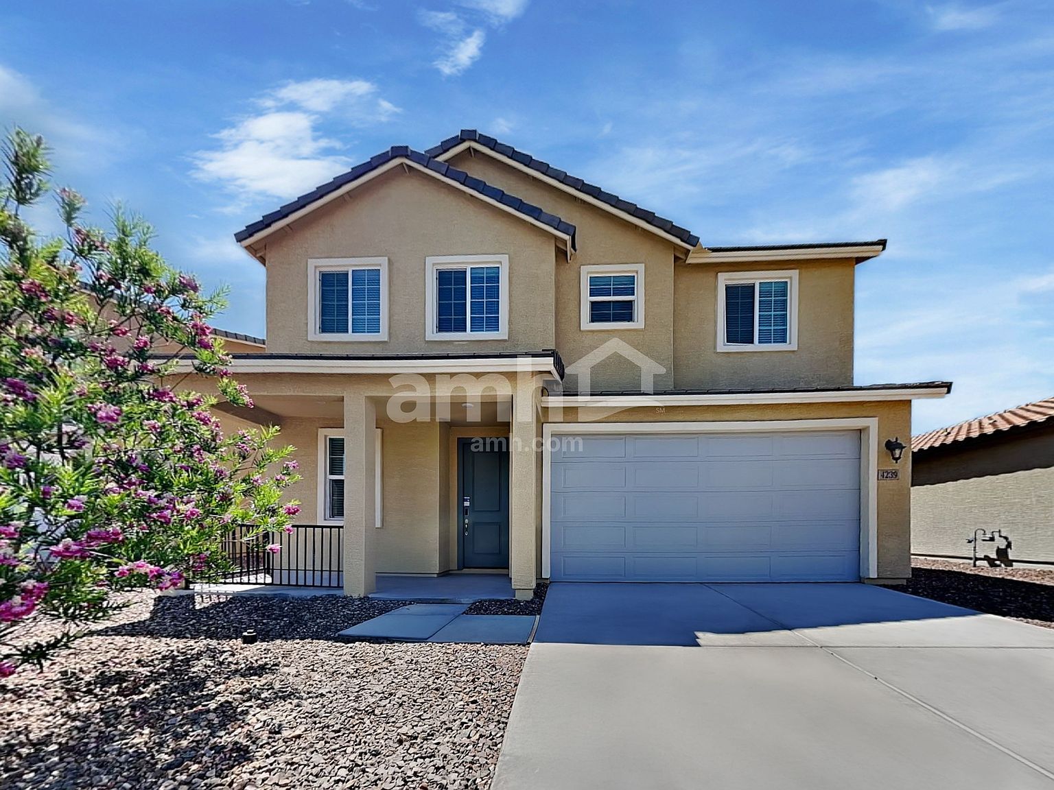4239 W St Charles Ave Phoenix, AZ 85041 photo 2