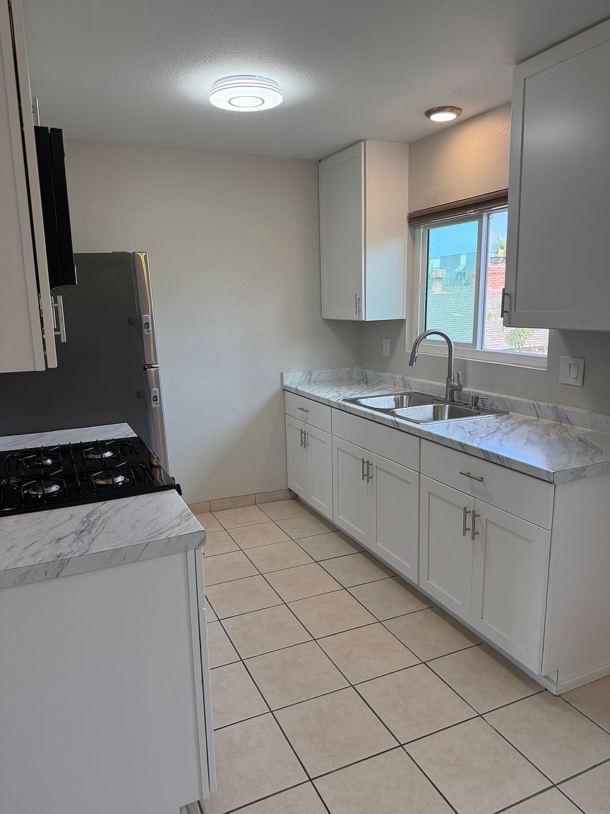 1353 Imperial Beach Blvd photo 3