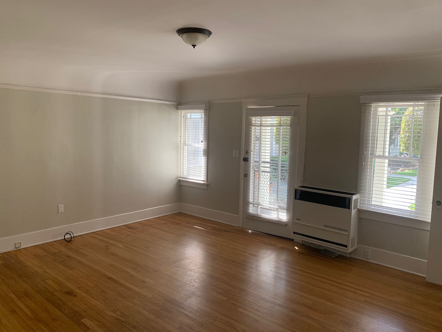 4057 Park Blvd photo 4