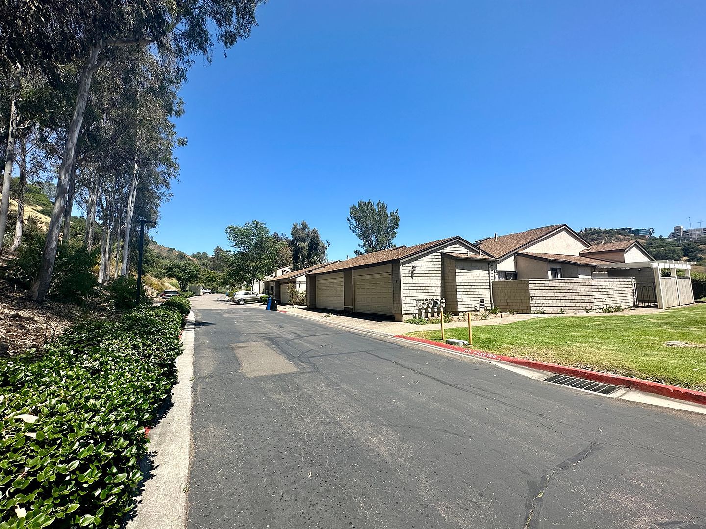 5727D Adobe Falls Rd photo 3