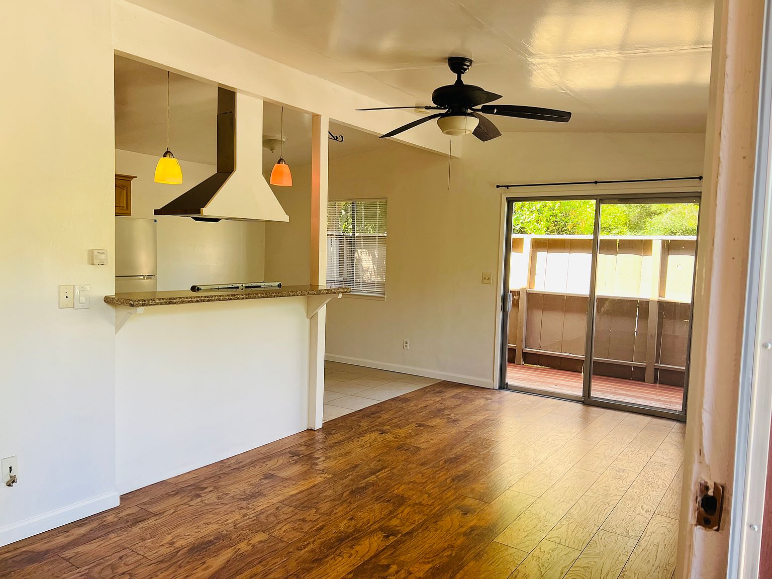 Houses on California · Felton photo 5