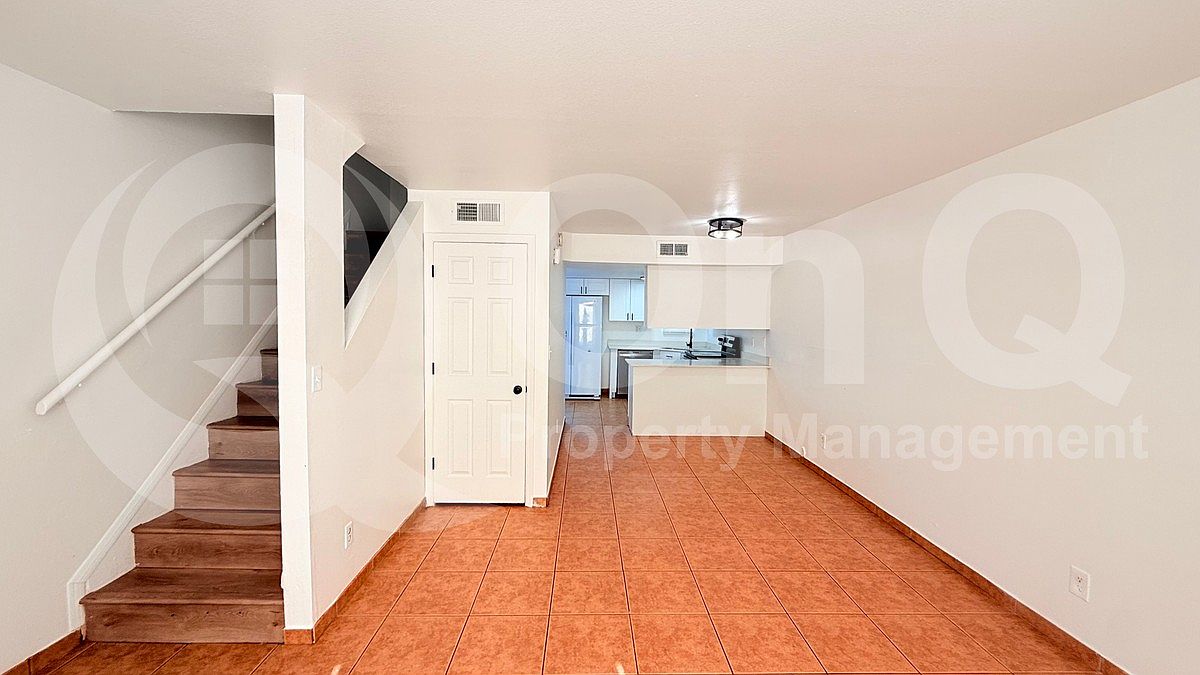 15601 N 30th St Phoenix, AZ 85032 photo 3
