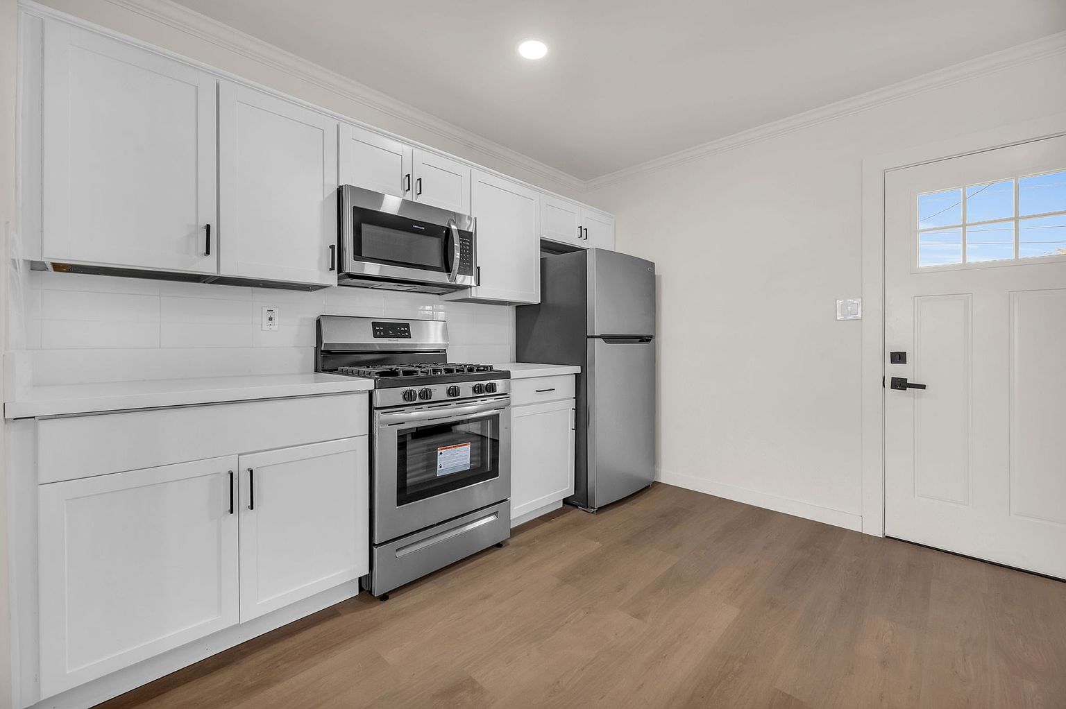 3102 E Campbell Ave photo 5