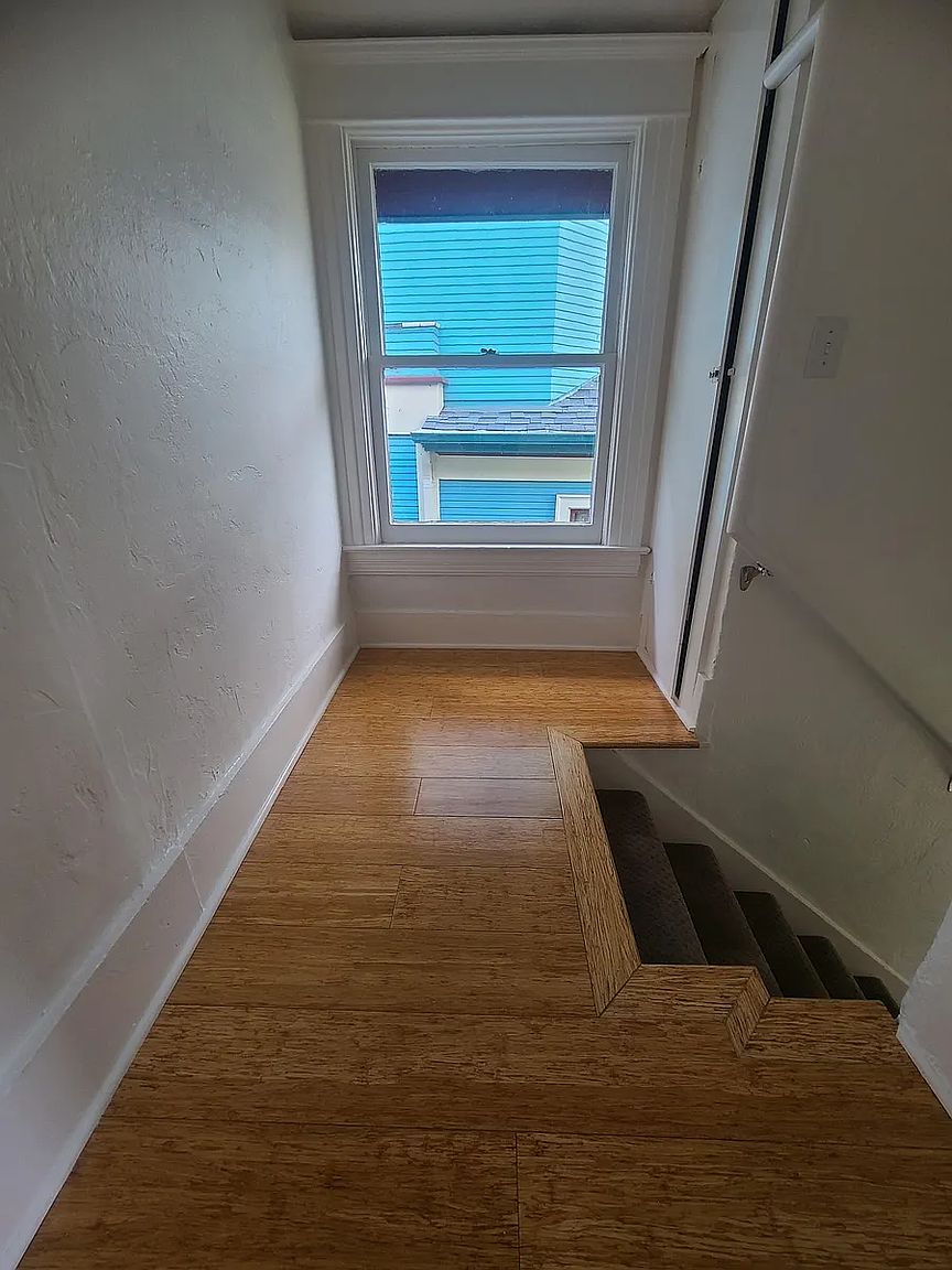1626 Virginia St photo 5