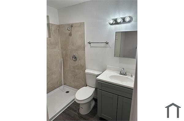 6316 Akins Ave photo 3