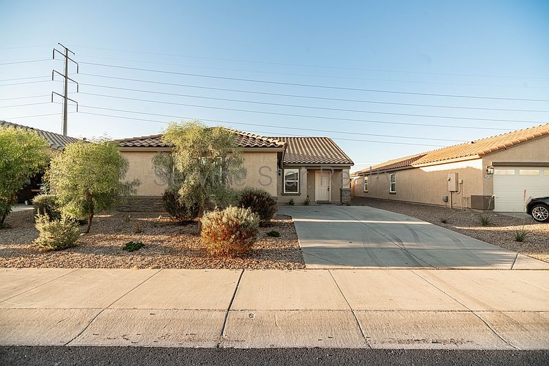 24516 W Pima St Buckeye, AZ 85326 photo 3