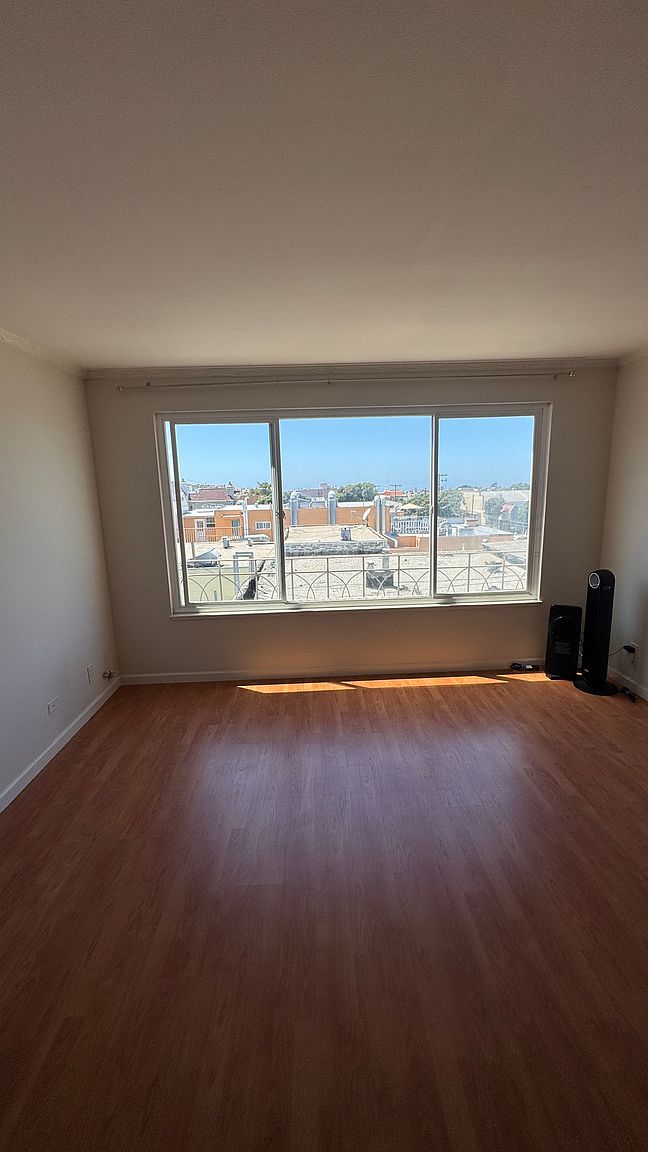 Apartments on 23rd Ave · San Francisco photo 3