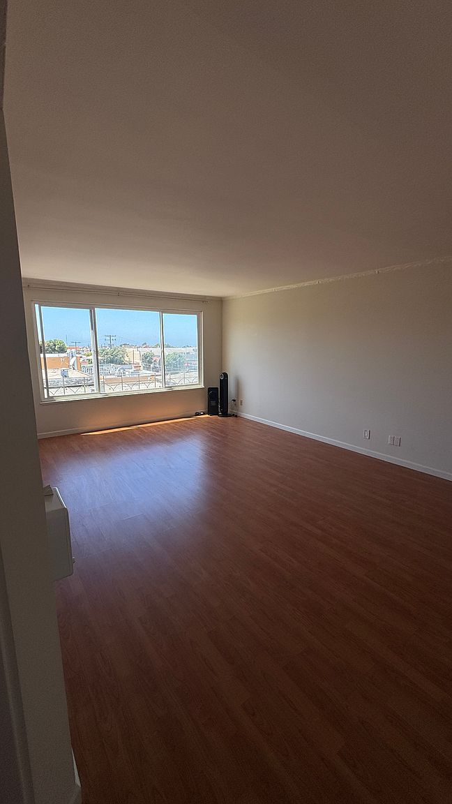 Apartments on 23rd Ave · San Francisco photo 2