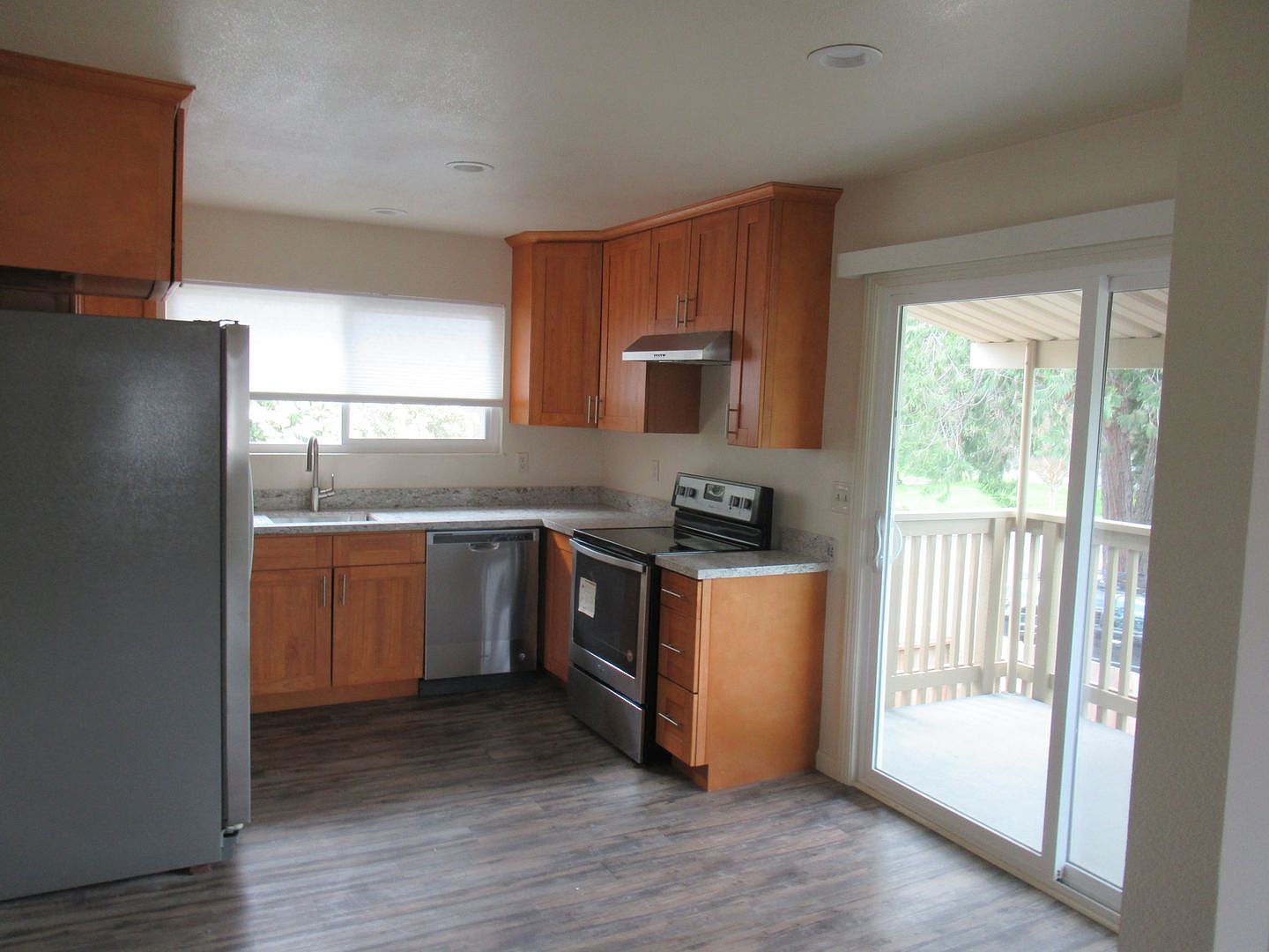 2701 Soscol Ave unit Apt C photo 2