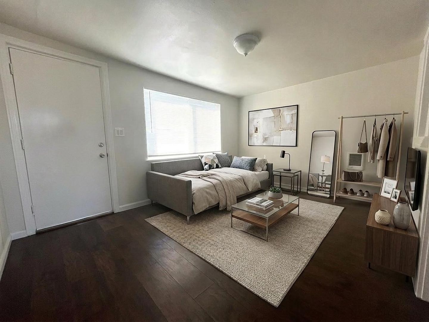 236 Locust St unit #03 photo 5