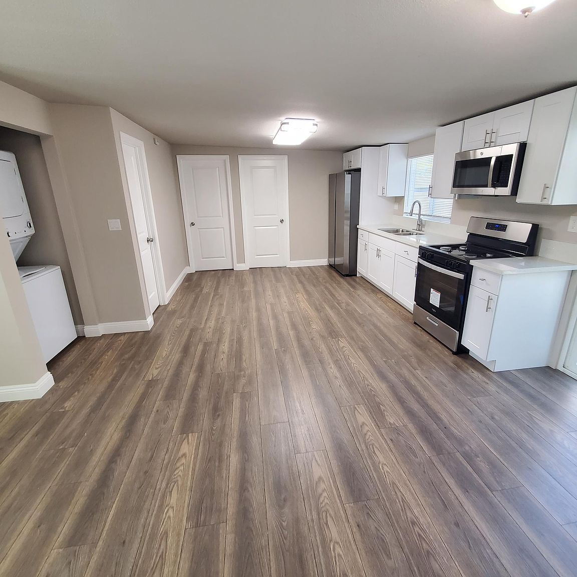 220 36th St photo 2