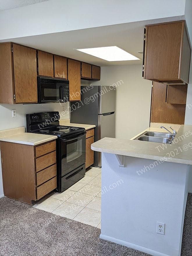 1111 E University Dr photo 5
