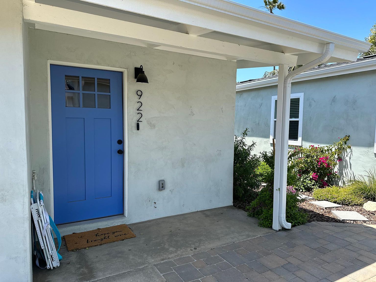 922 Palm Ave photo 2