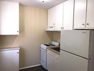 4216 50th St photo 5