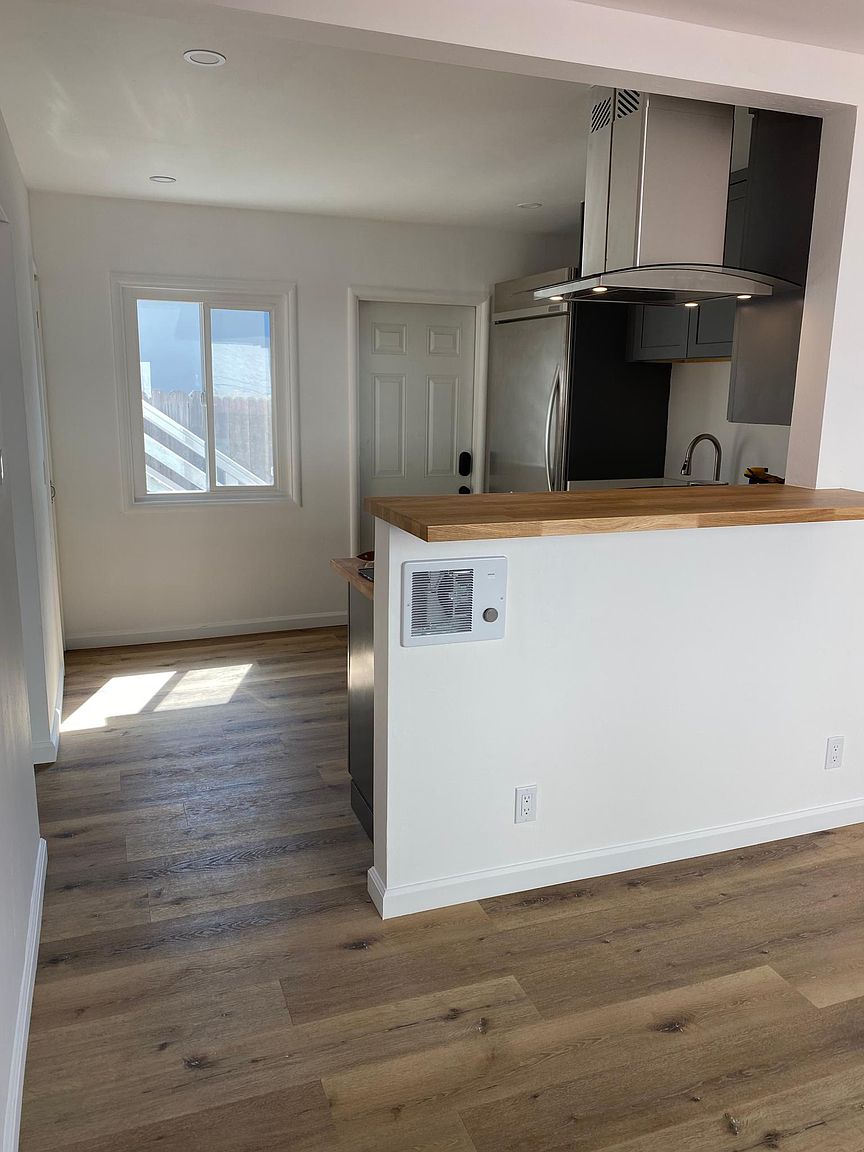 5906 Alameda Ave photo 3