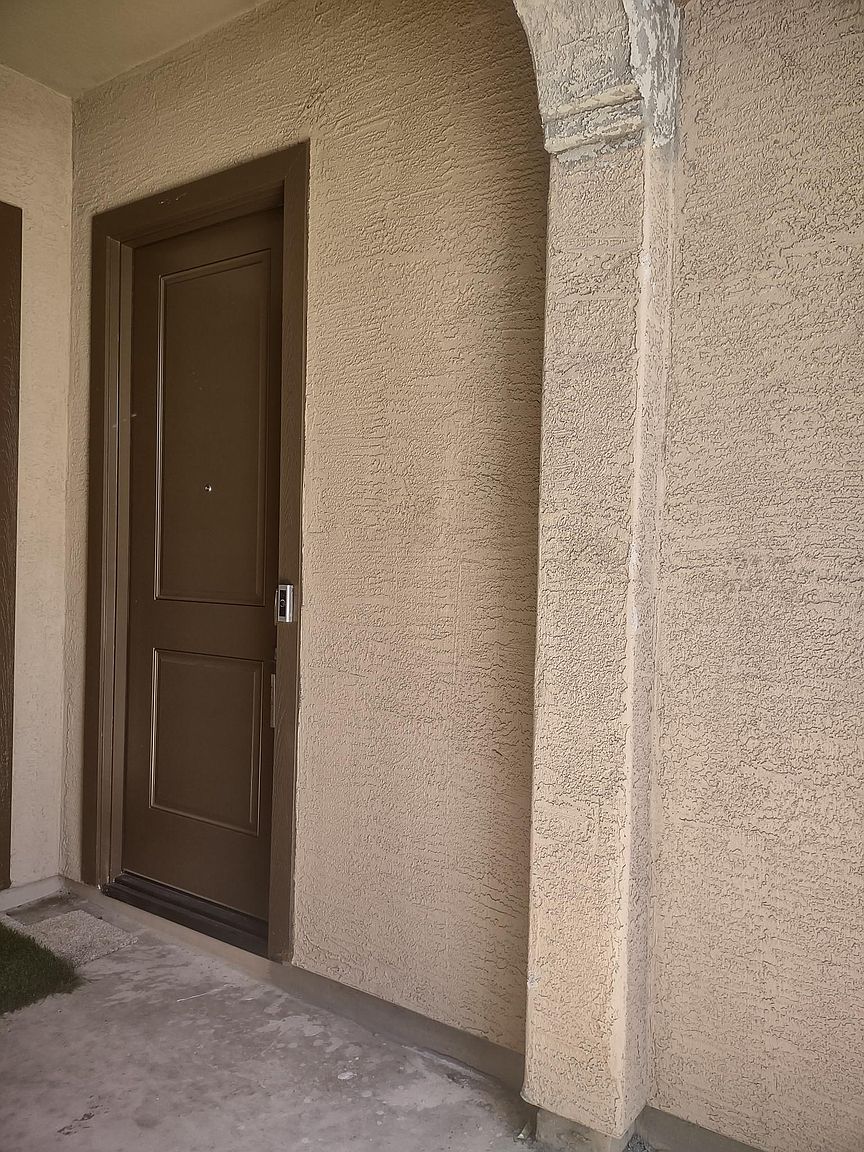 170 E Birchwood Pl photo 2
