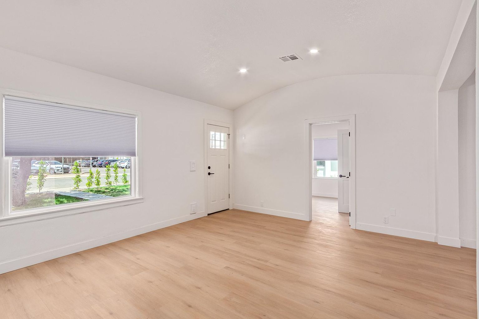 4637 4642nd Pl photo 5