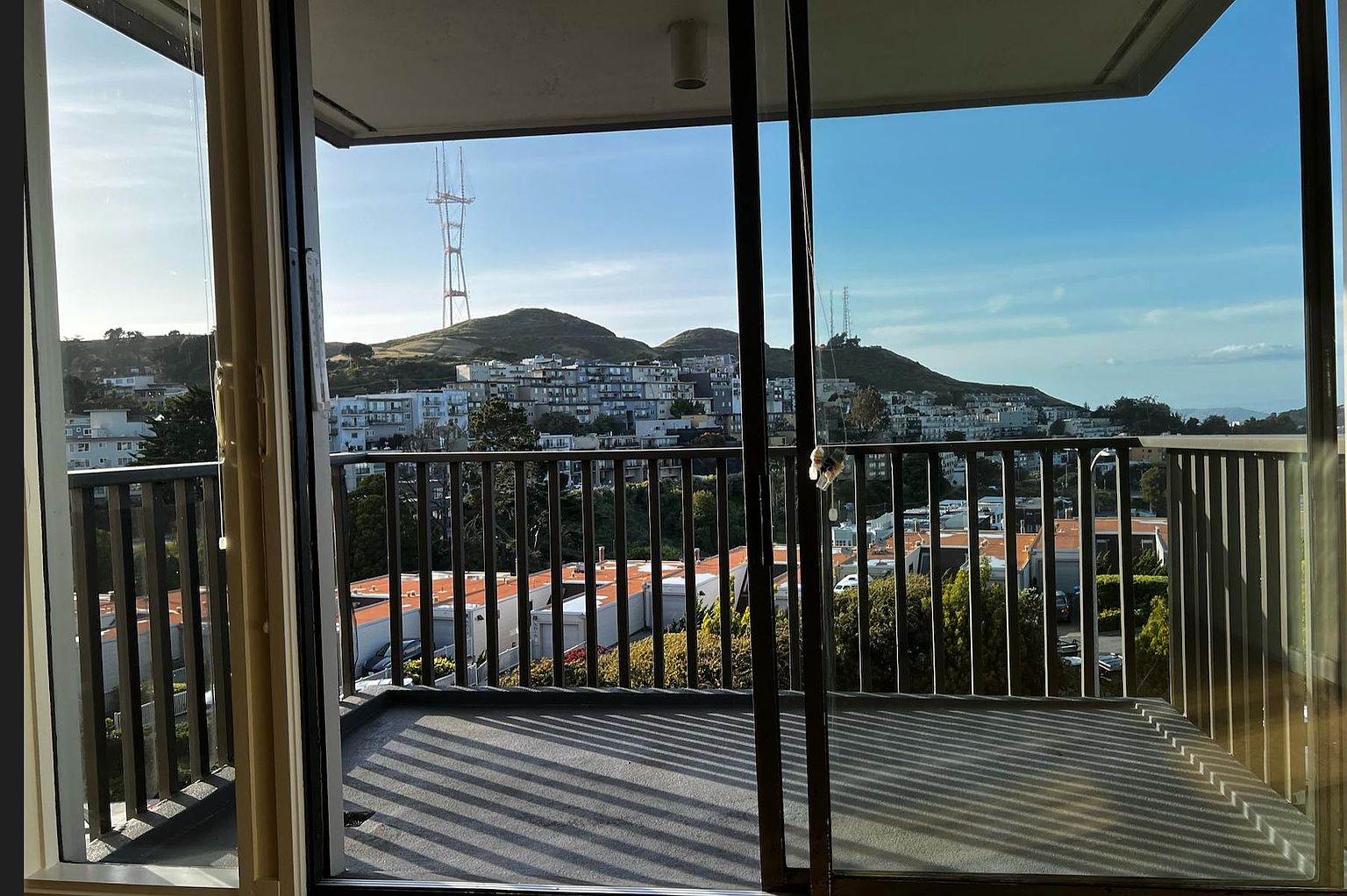 5084 Diamond Heights Blvd photo 2