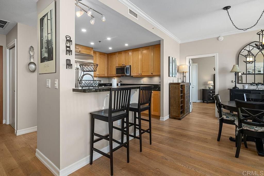 700 W Harbor Dr W photo 5