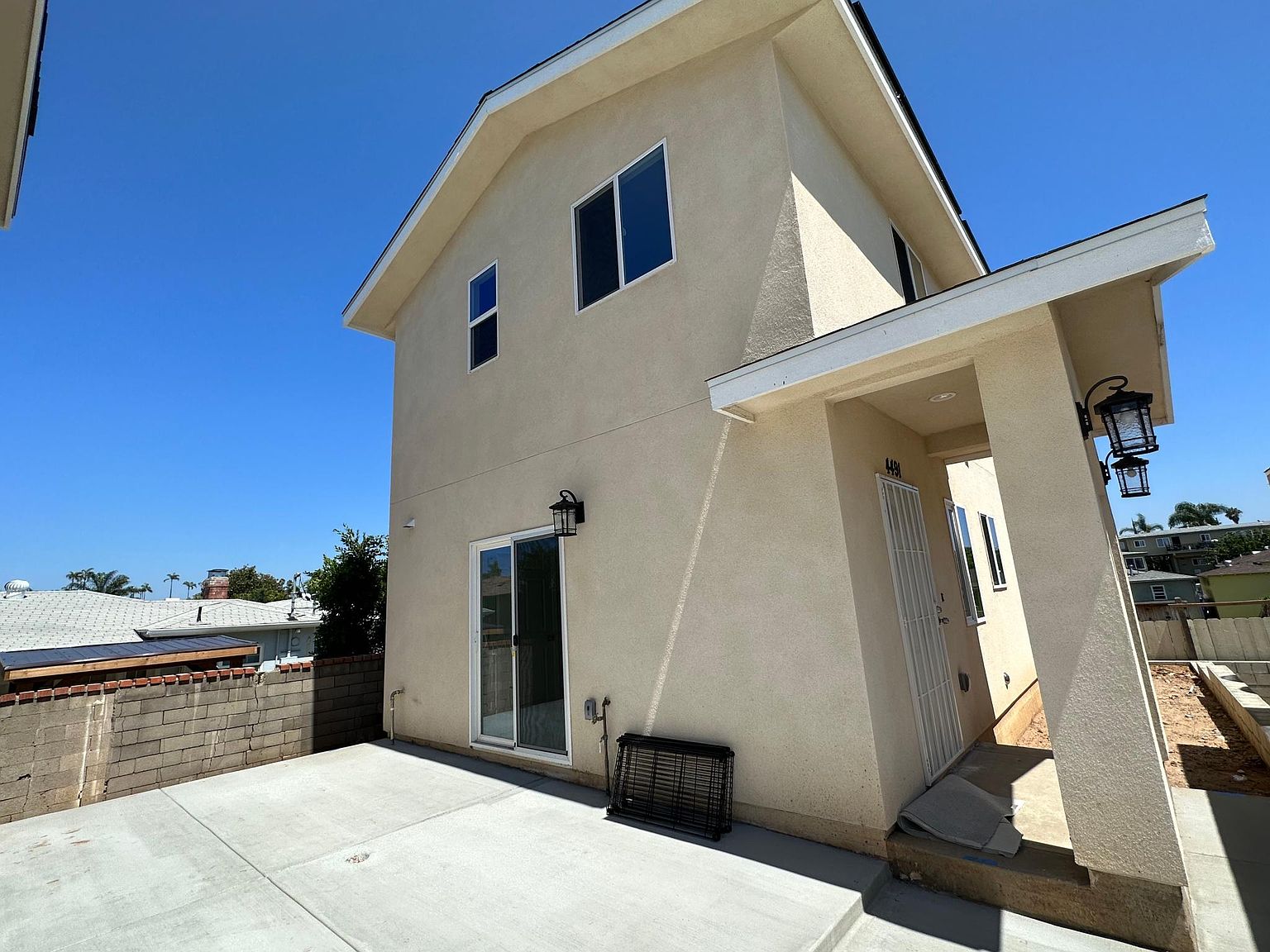 4491 Menlo Ave photo 2