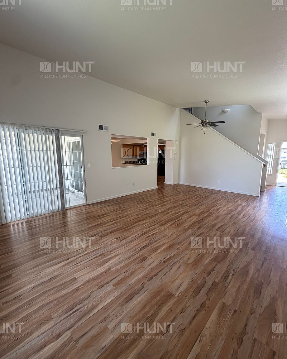608 Pusan Dr photo 2