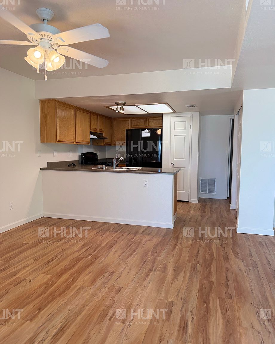 608 Pusan Dr photo 3