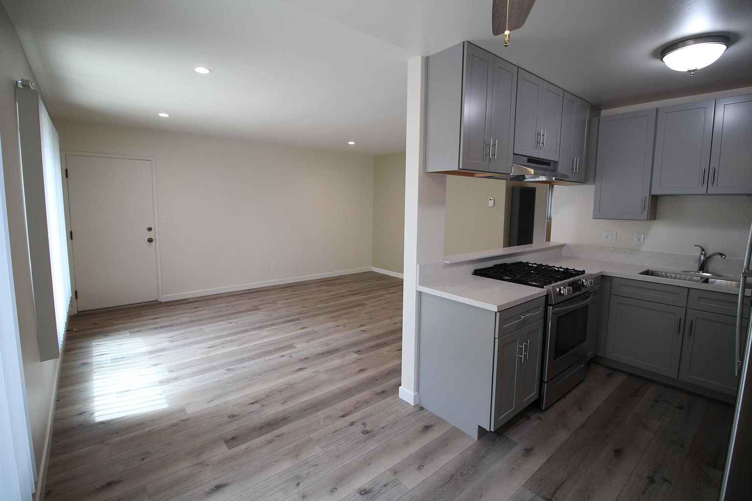 4136 Alabama St photo 5