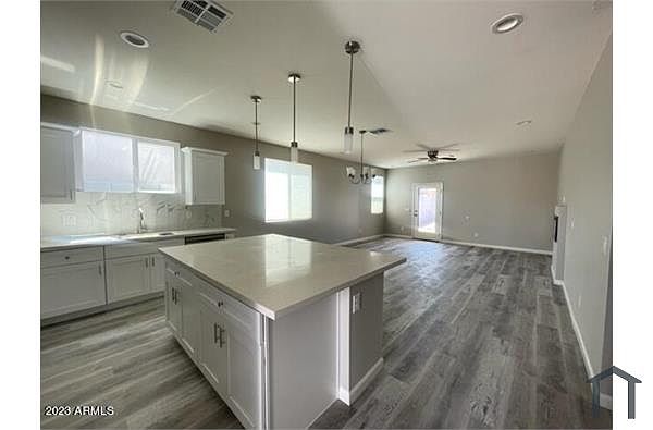 1335 E Pueblo Ave Phoenix, AZ 85040 photo 5