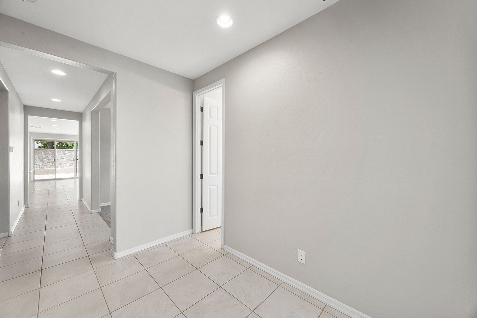 8944 N 180th Dr photo 2