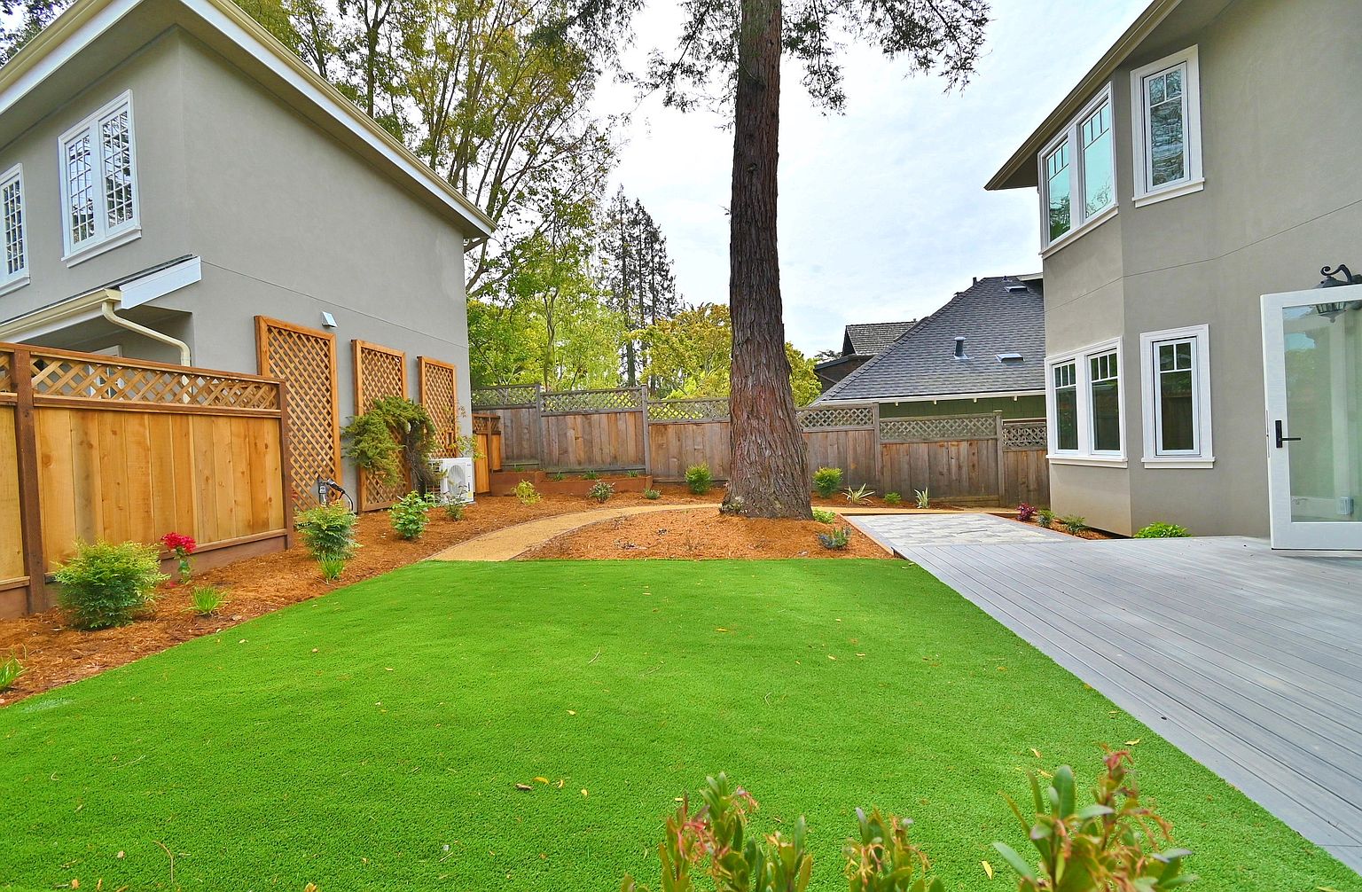 8 Bonita Ave photo 4
