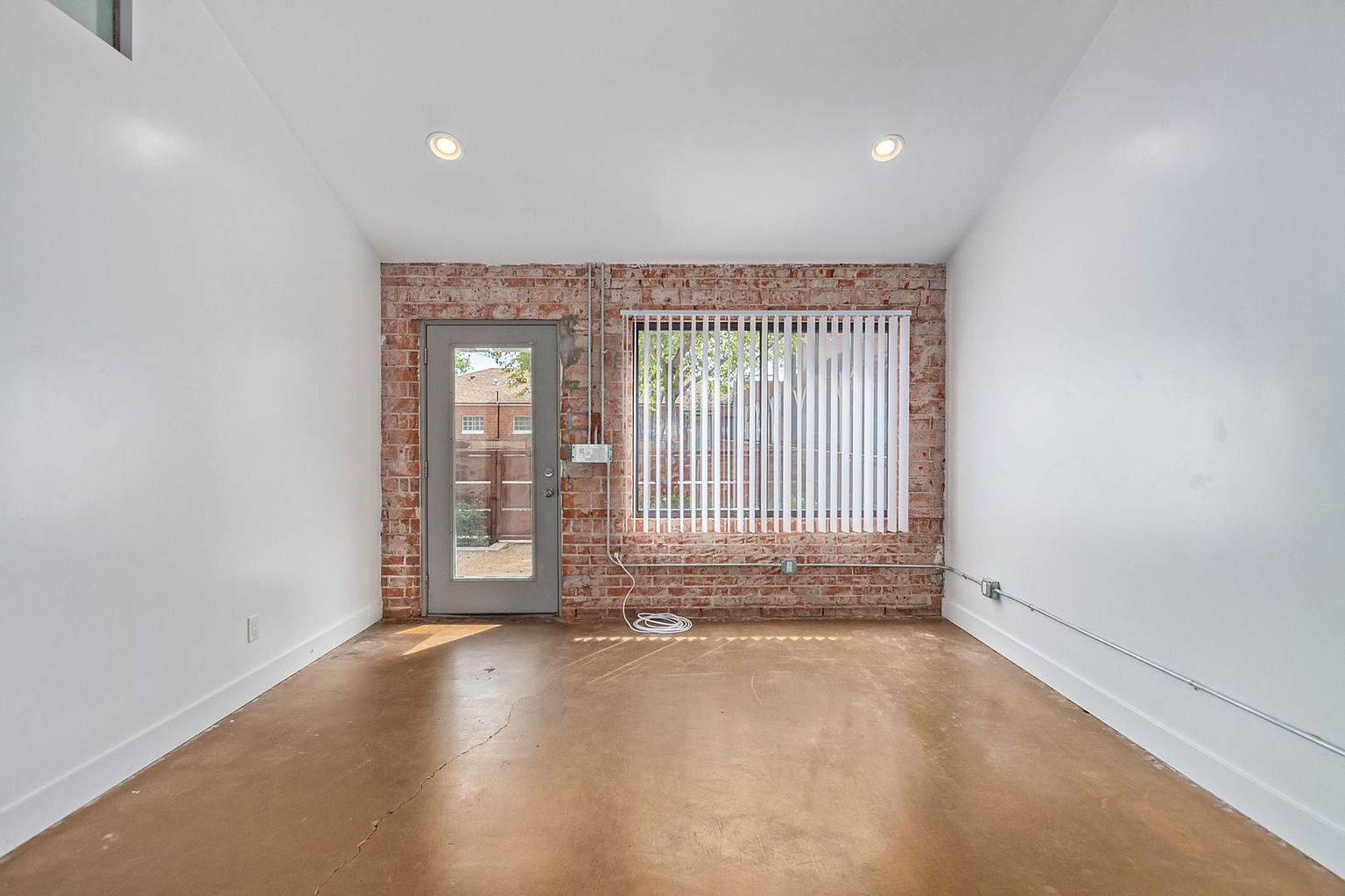 Steelyard Apartments photo 2