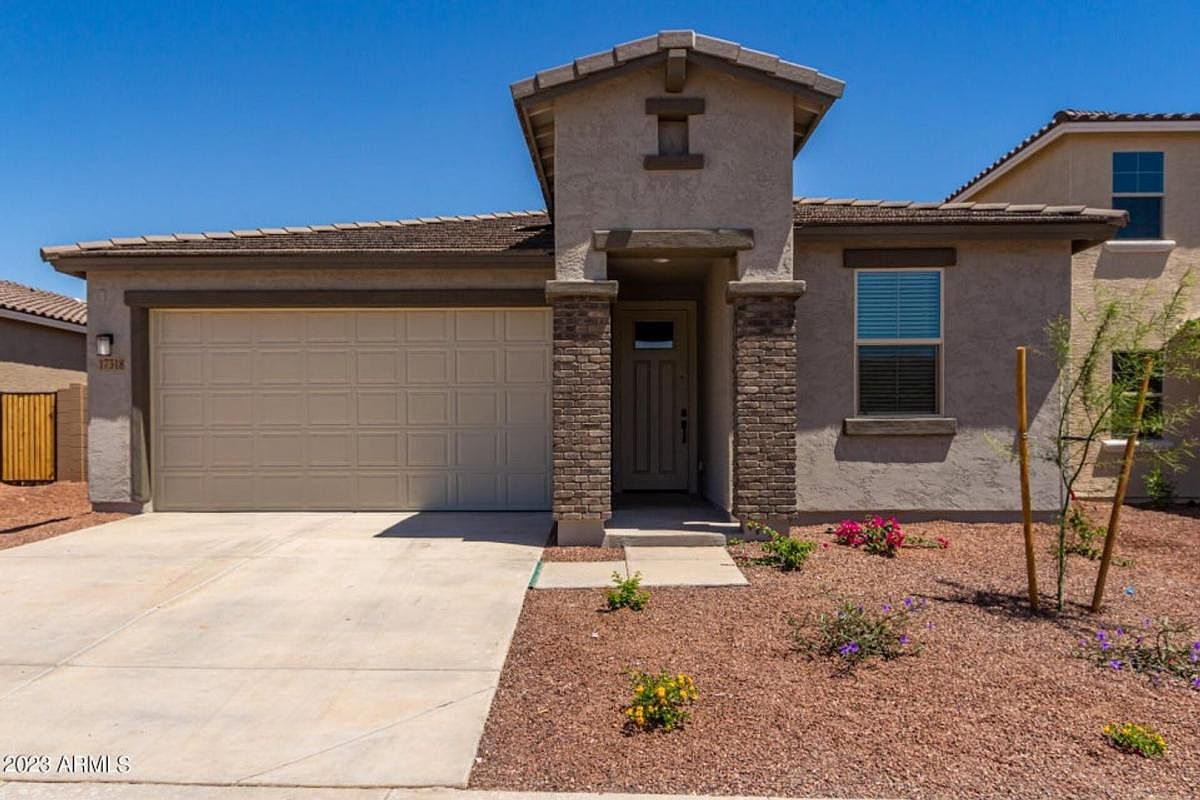 17318 W Surrey Dr Surprise, AZ 85388 photo 2