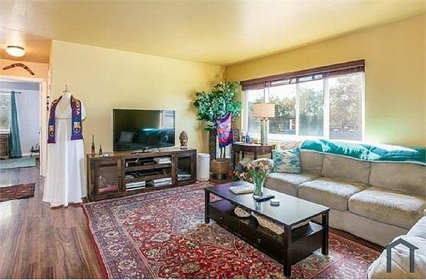 1111 Blake St photo 5