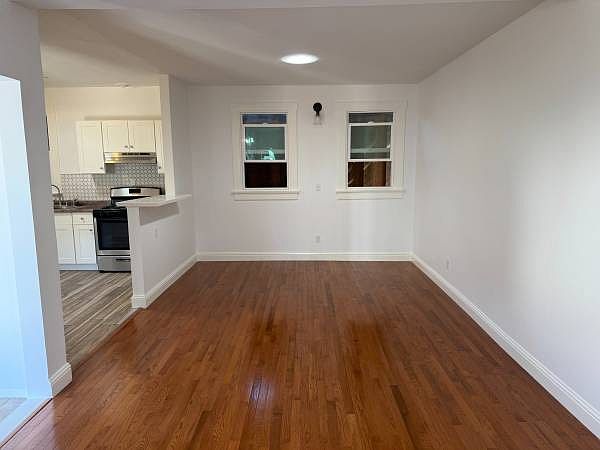 314 49th St #1/2 photo 3