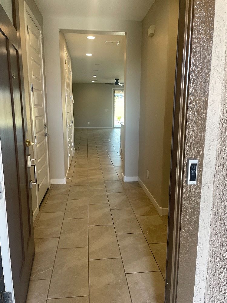 16820 W Echo Ln photo 5