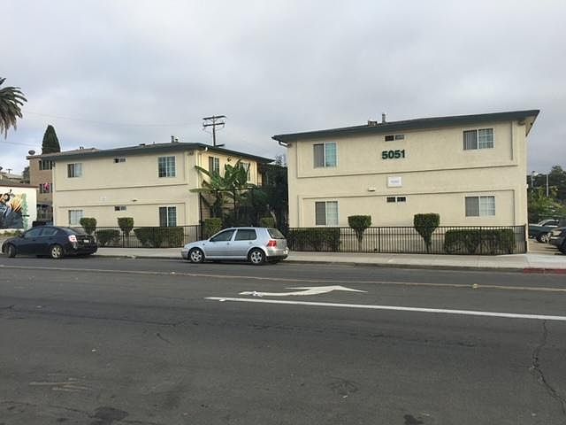 5051 Orange Ave photo 2