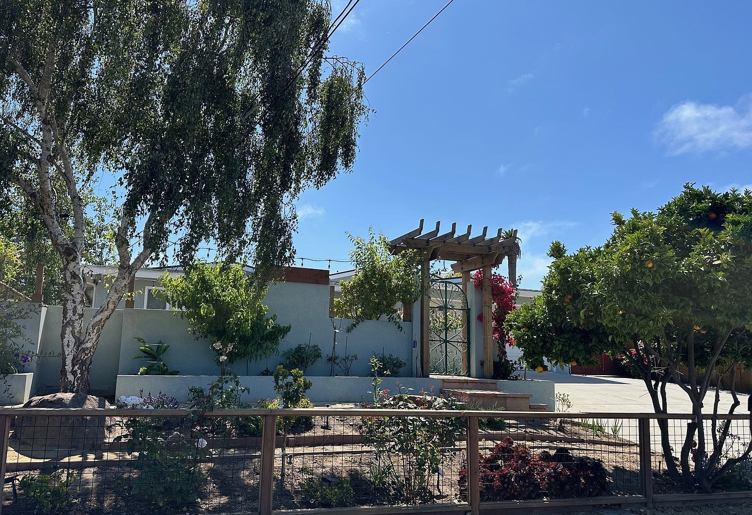 2114 Derby Ave Capitola, CA 95010 photo 2