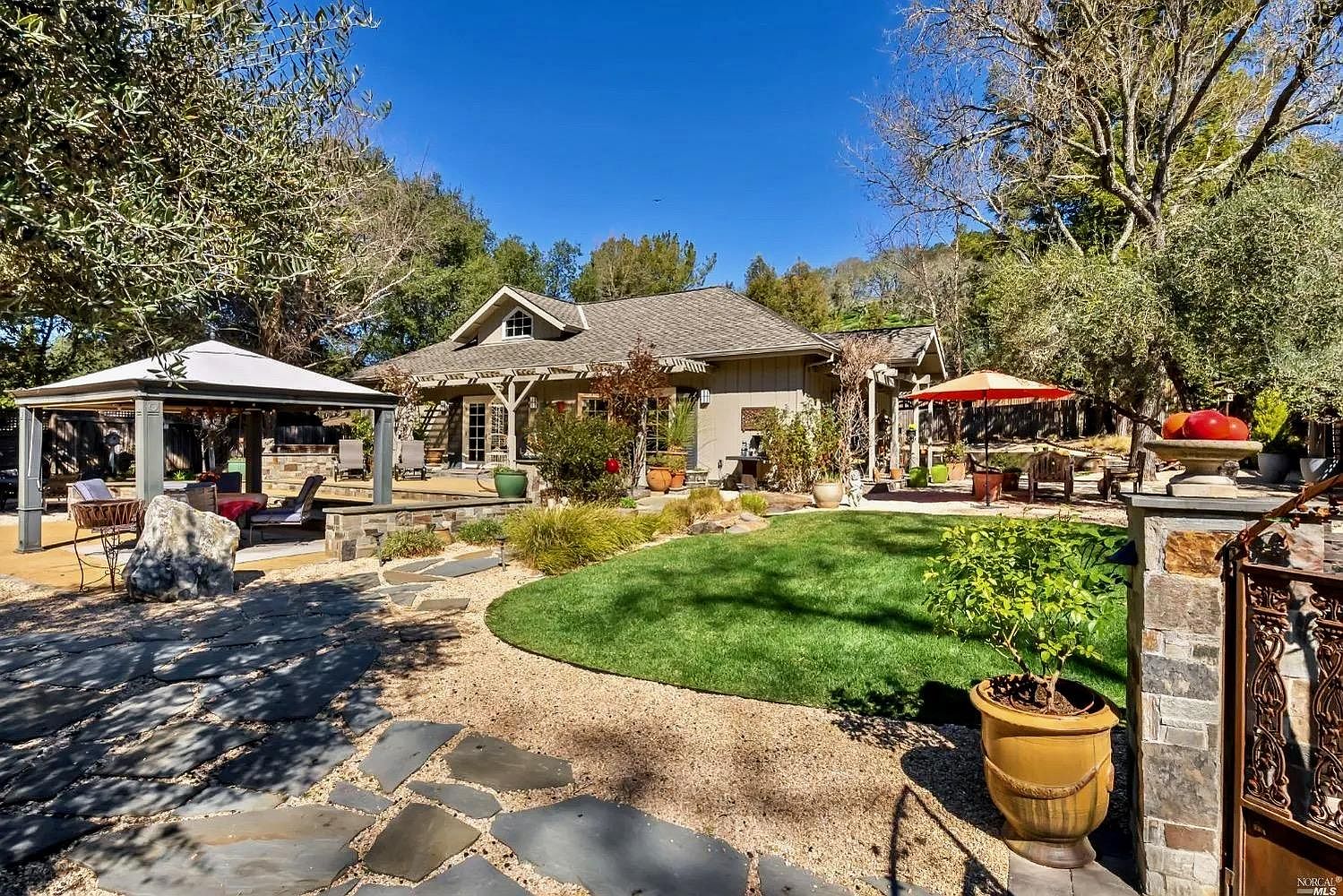2998 Warm Springs Rd photo 3