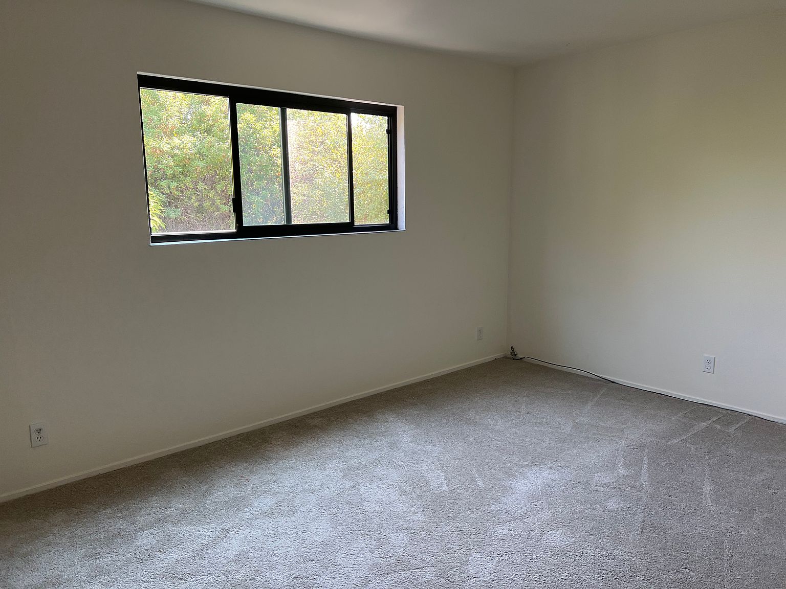 6510 Donal Ave photo 2