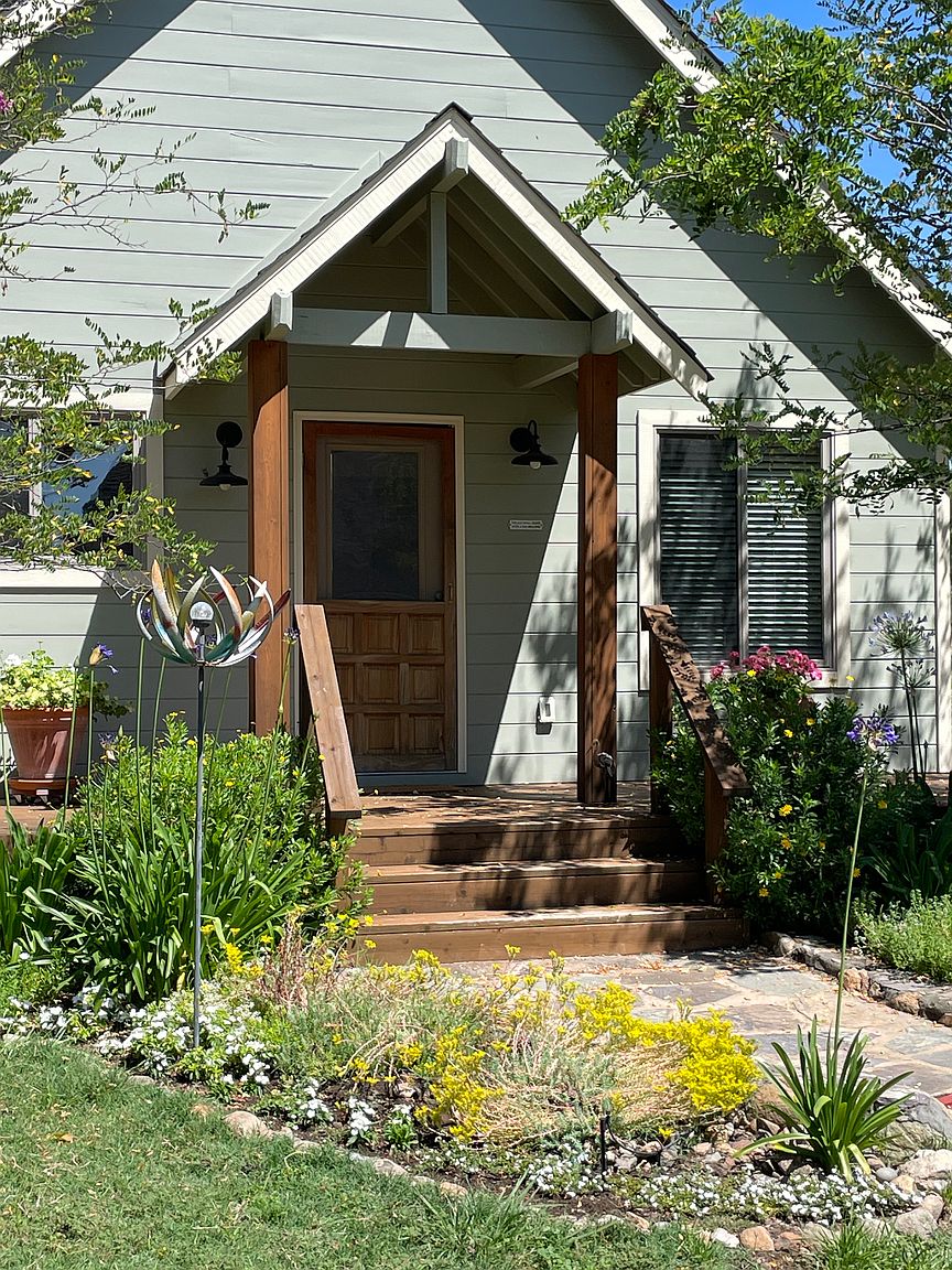 12142 Vintage Ln photo 2