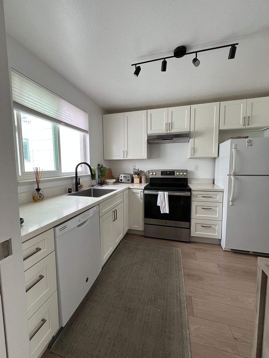 1517 7th Ave photo 3