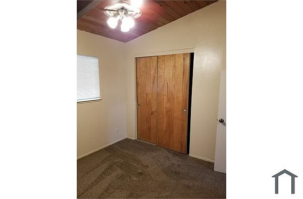104 Maher Ct photo 3